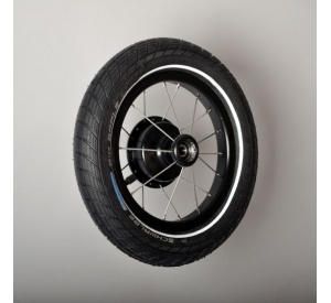 black wheel with DB Delfi HLF - 12
